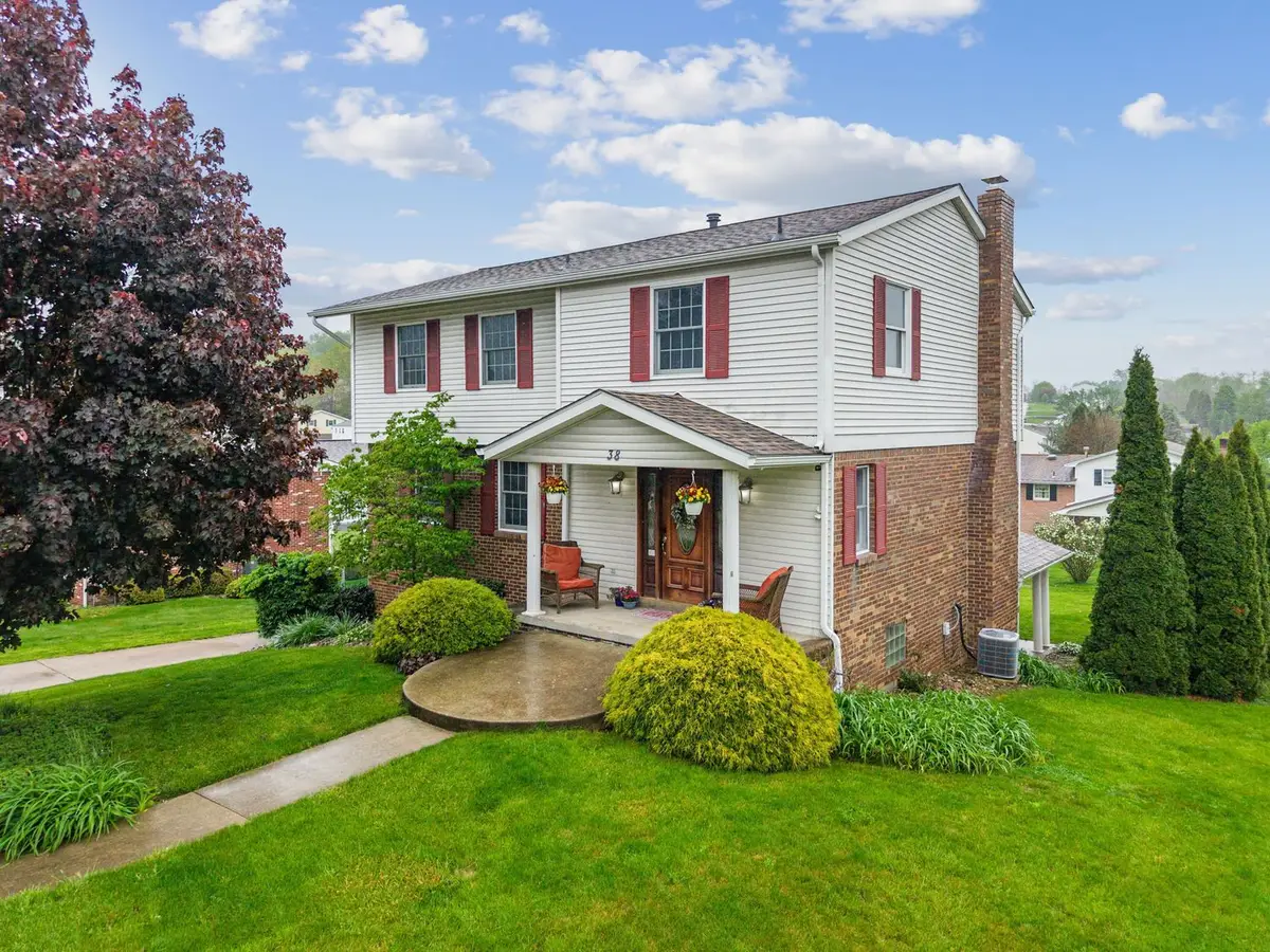 38 Elgin Drive, Greensburg, PA 15601 - #1