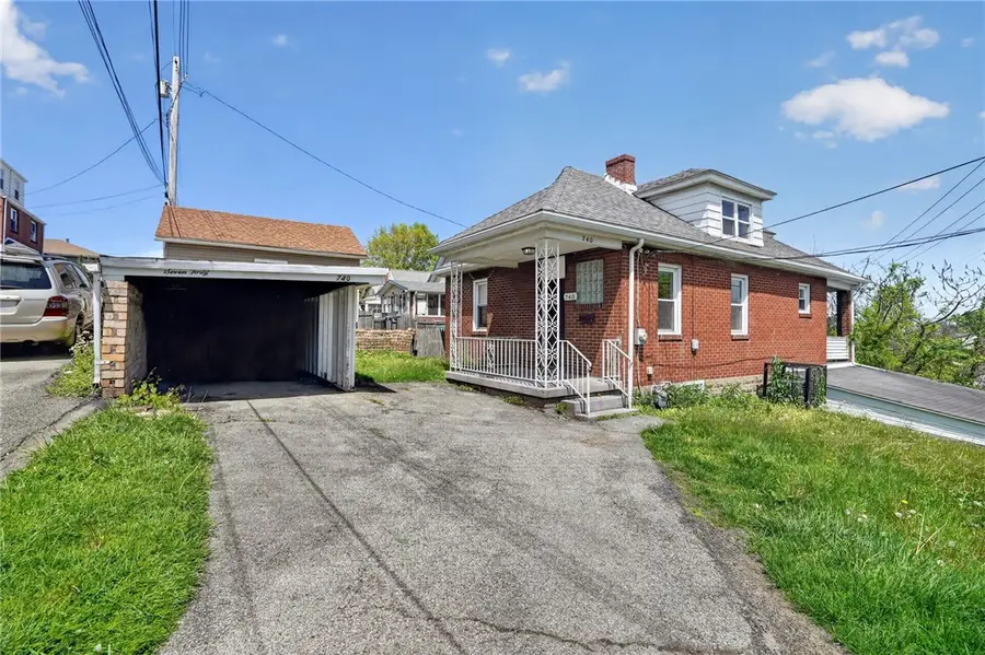 740 Punta Gorda Ave, East McKeesport, PA 15035 - #2