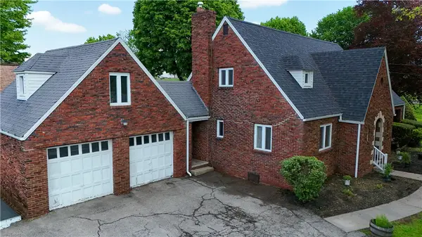 106 Milheim Dr, Butler, PA 16001