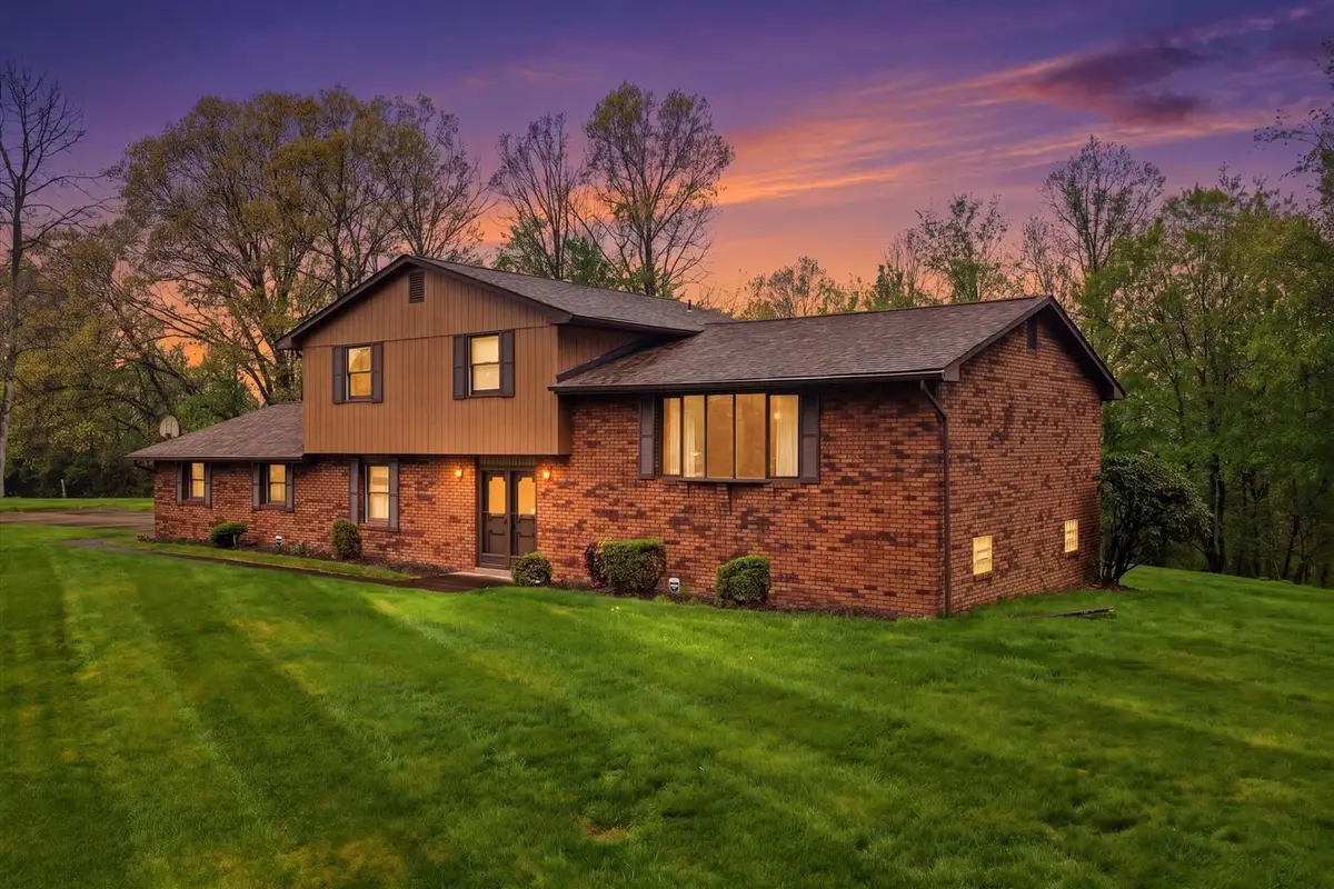 152 Laura Drive, Clinton, PA 15026 - #1