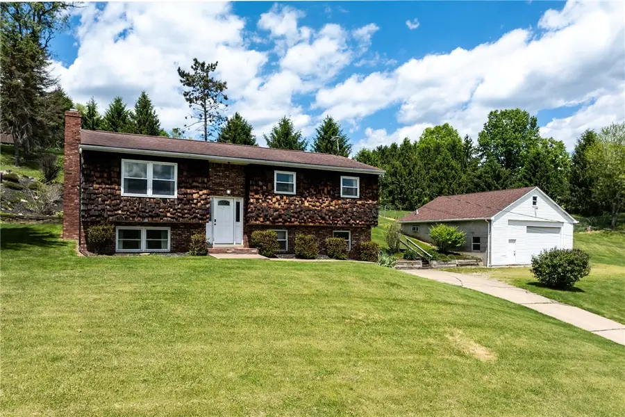 307 Linden Rd, Canonsburg, PA 15317 - #2