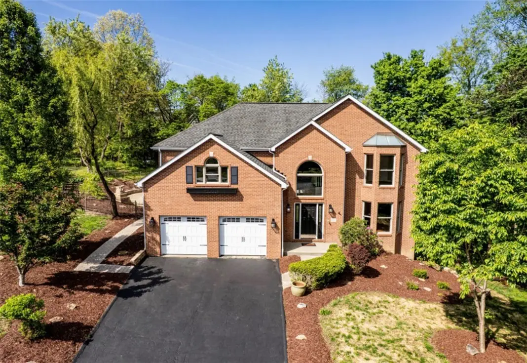 1120 Sandstone Rd, Greensburg, PA 15601 - #1
