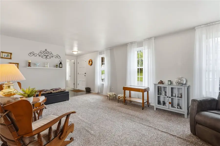 1522 Leona Ave, South Park, PA 15129 - #2
