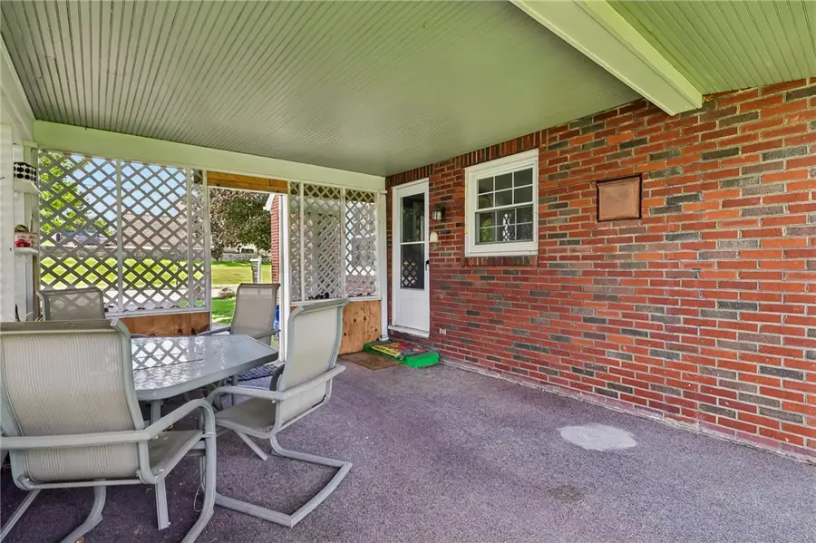 503 Garber St, Hollidaysburg, PA 16648 - #3
