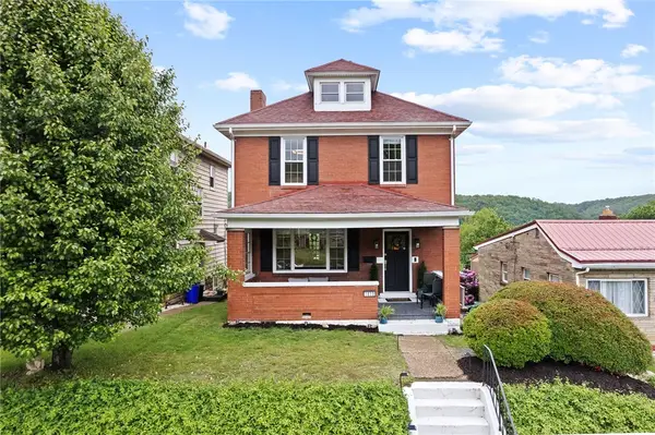 1819 Ridge Ave, Coraopolis, PA 15108