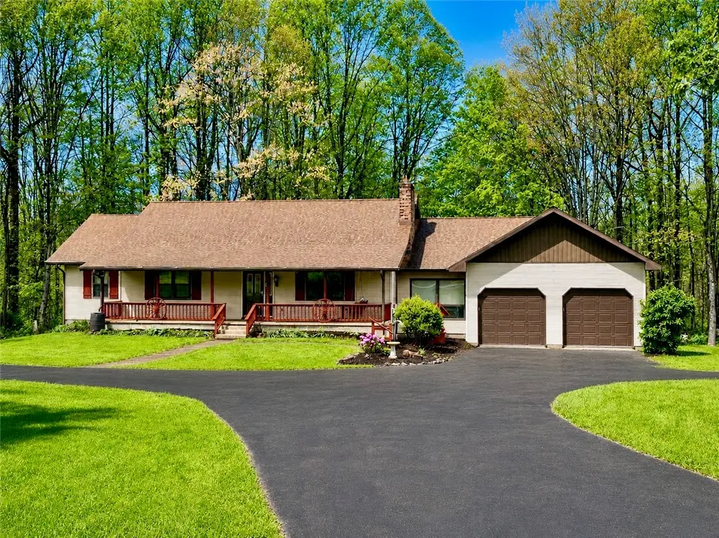 227 Centertown Rd, Grove City, PA 16127 - #1