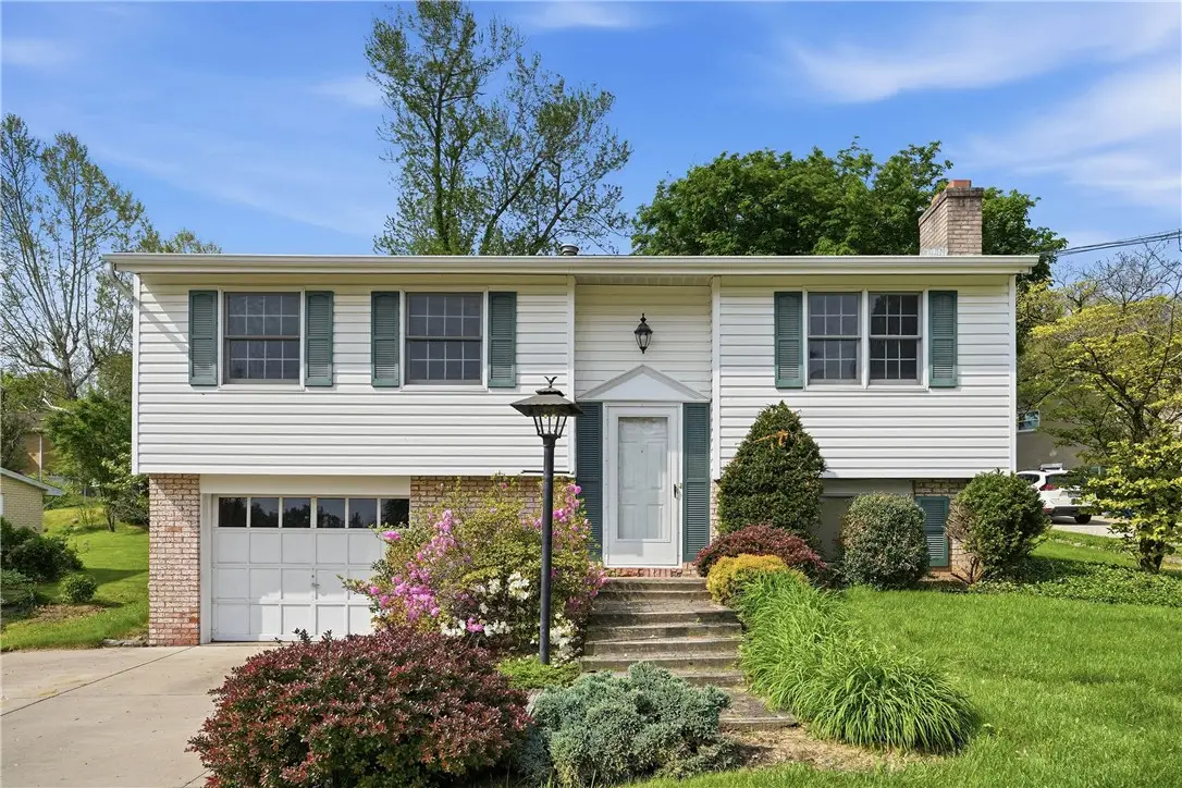 100 Mayer Drive, Oakdale, PA 15071 - #1
