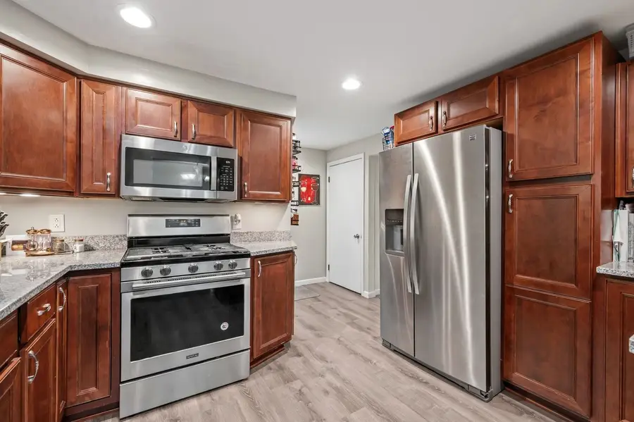 100 Circle Drive, McKeesport, PA 15131 - #2