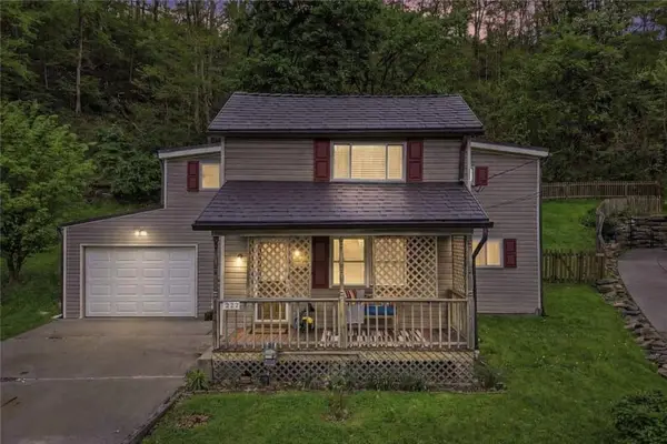 225 Camp Horne Rd, Emsworth, PA 15202