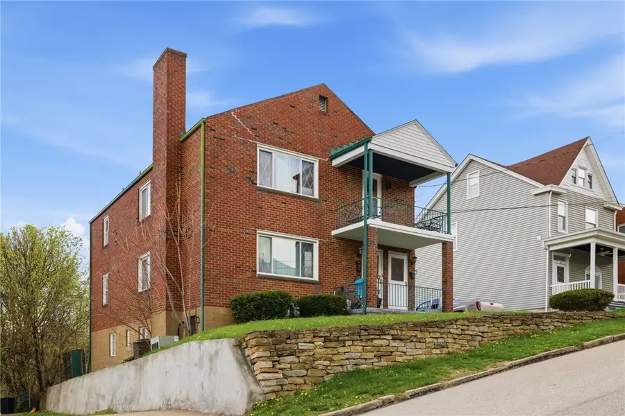 156-158 Sceneridge Avenue, Pittsburgh, PA 15227 - #3