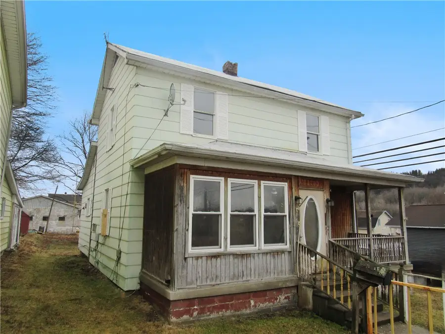 300 8th Street, Windber, PA 15963 - #2