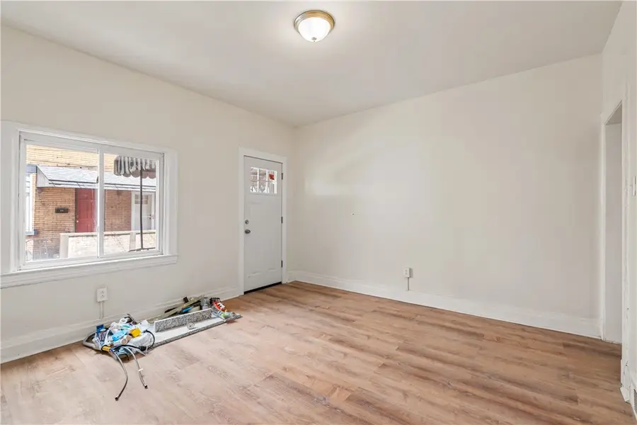 23 Edith Pl, Pittsburgh, PA 15213 - #3