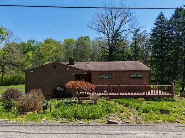 5422 Beechnut Dr, Gibsonia, PA 15044