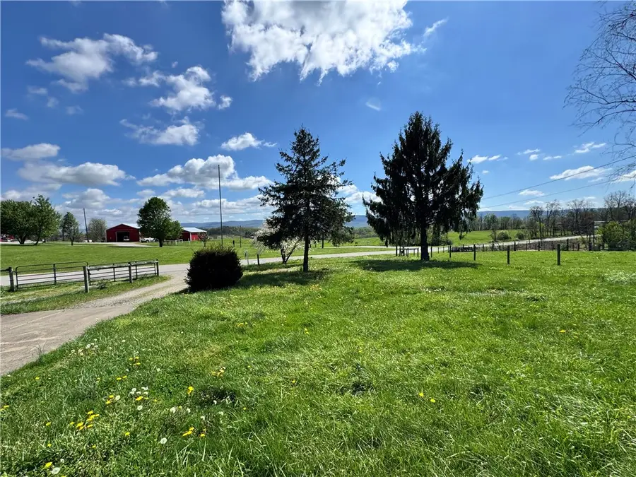 189 Lake Lynn Rd, Lake Lynn, PA 15451 - #3