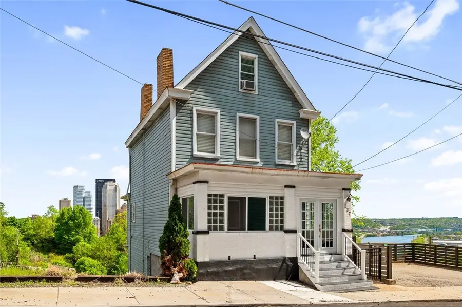 137 E Sycamore, Pittsburgh, PA 15211 - #2
