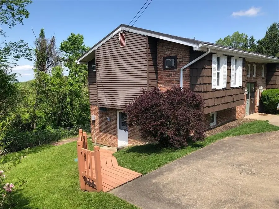 37 Webb Drive, Washington, PA 15301 - #2