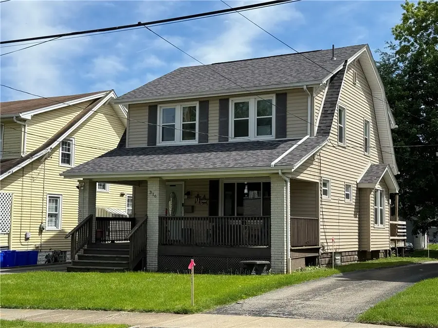 316 E Edgewood Ave, New Castle, PA 16105 - #2