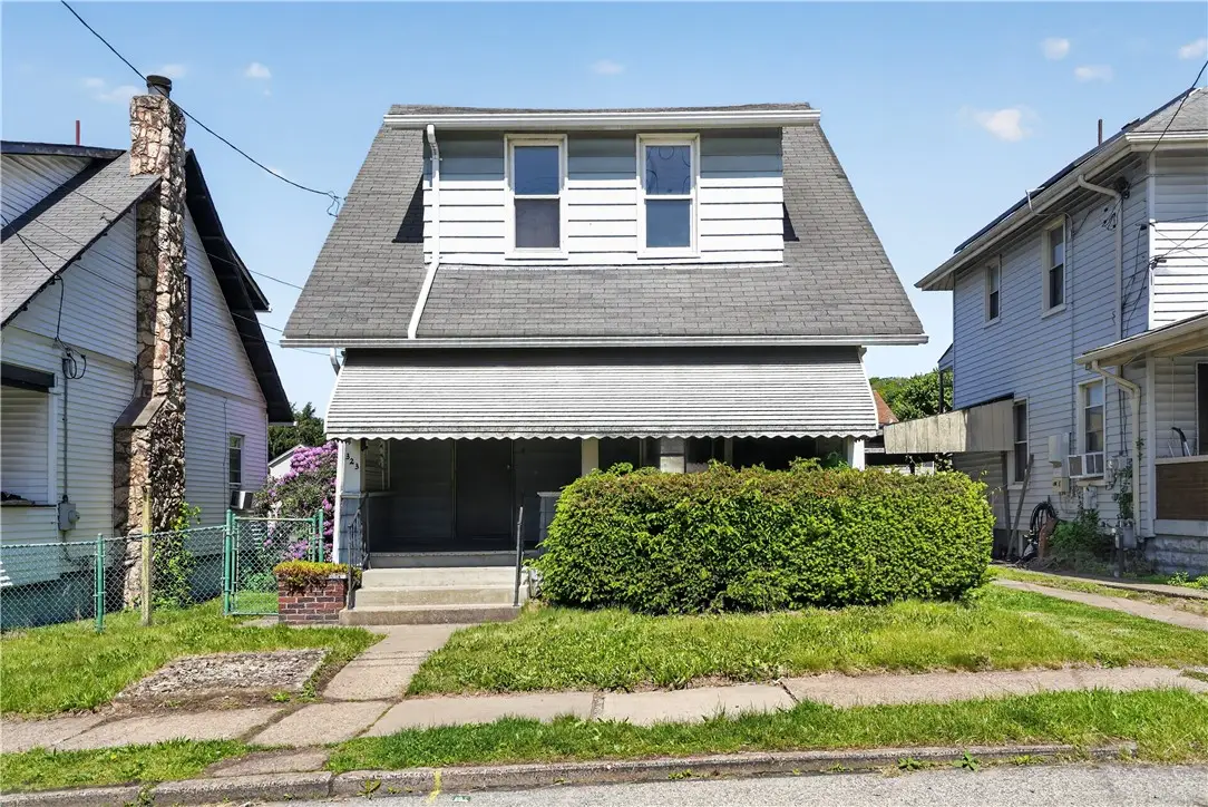 323 31st St, McKeesport, PA 15132 - #1