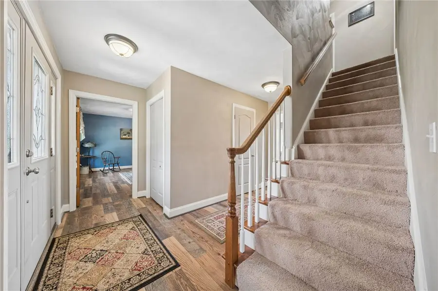 670 Meadowbrook Rd, Trafford, PA 15085 - #3
