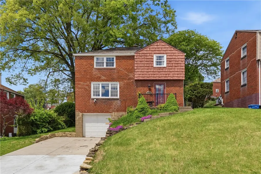 1107 Girard Rd, Pittsburgh, PA 15227 - #2