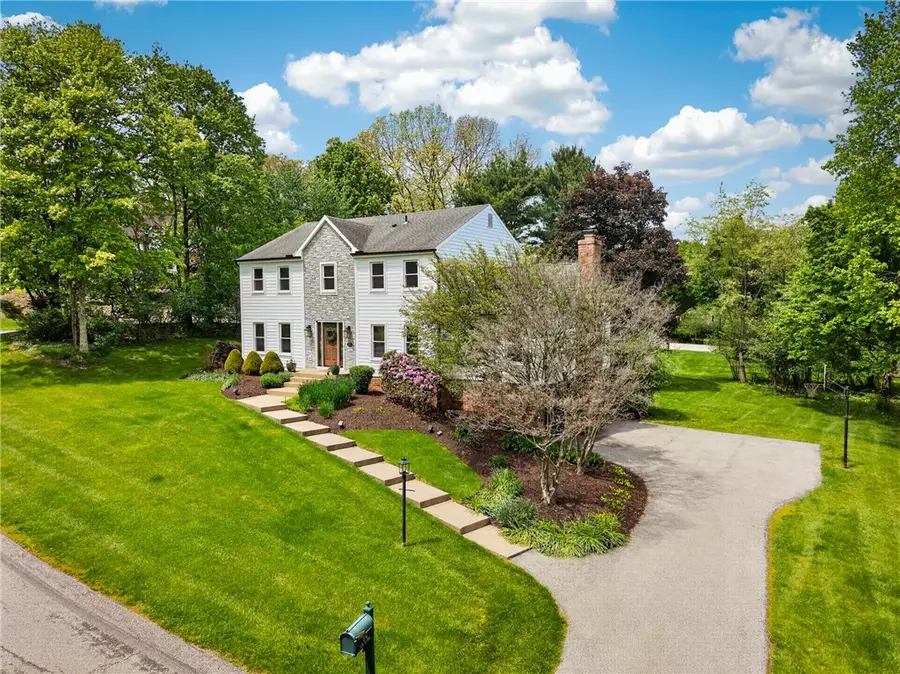 314 Blue Run Rd, Cheswick, PA 15024 - #2