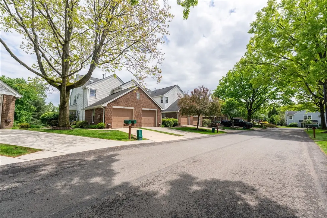 1551 Merion Ln, Oakmont, PA 15139 - #1