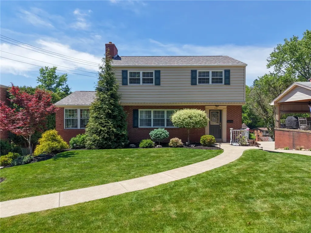 226 Coleen Dr, Pittsburgh, PA 15236 - #1