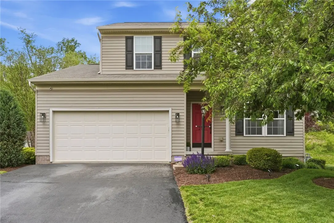 217 Arroyo Dr, Coraopolis, PA 15108 - #1