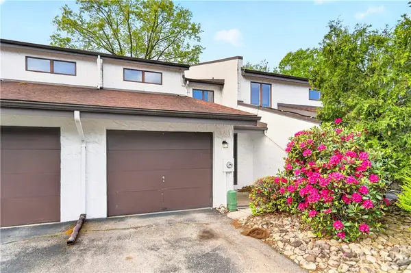 802 Casa Vita Dr, Greensburg, PA 15601