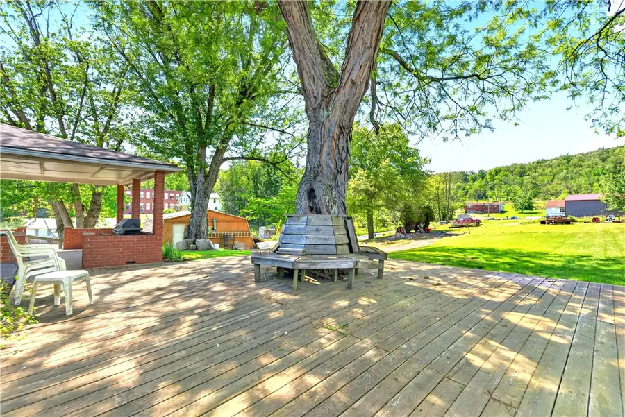 2000 School Street, Clairton, PA 15025 - #3