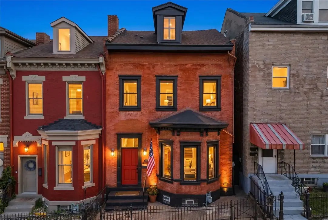 233 44th St, Pittsburgh, PA 15201 - #1