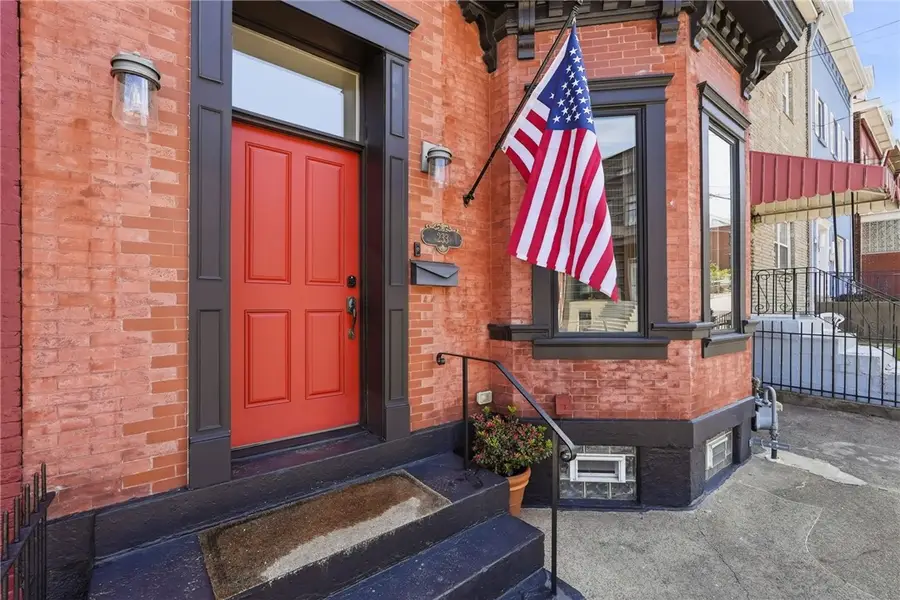 233 44th St, Pittsburgh, PA 15201 - #2