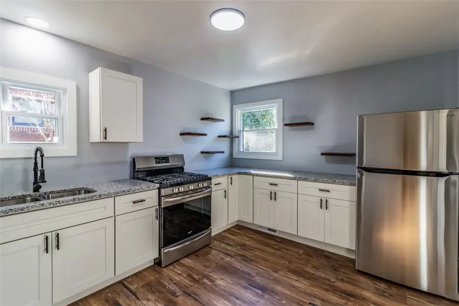 1107 Gary, Clairton, PA 15025 - #2