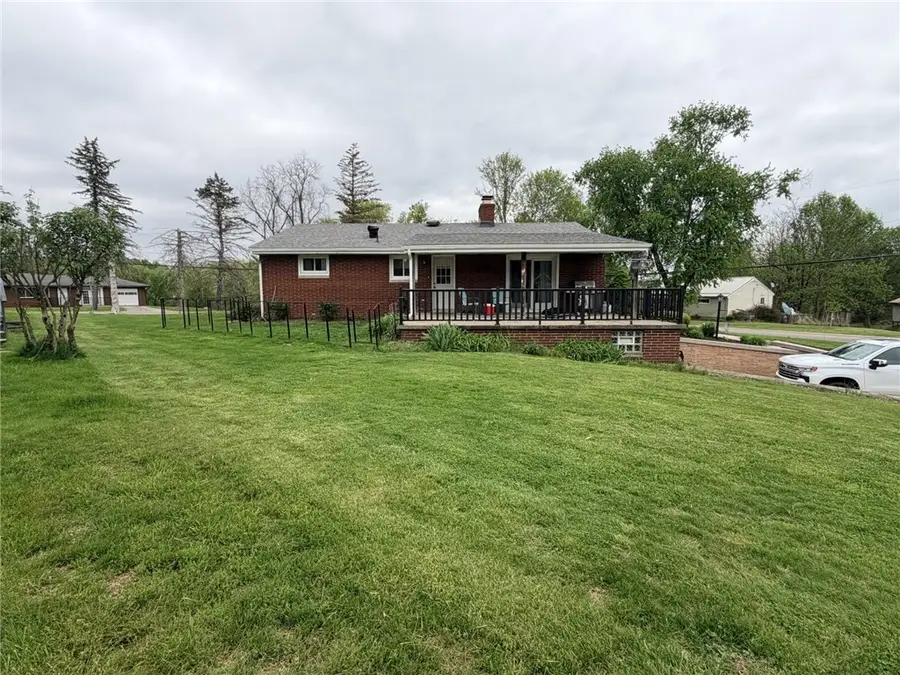 190 Oak Manor Dr, Natrona Heights, PA 15065 - #3