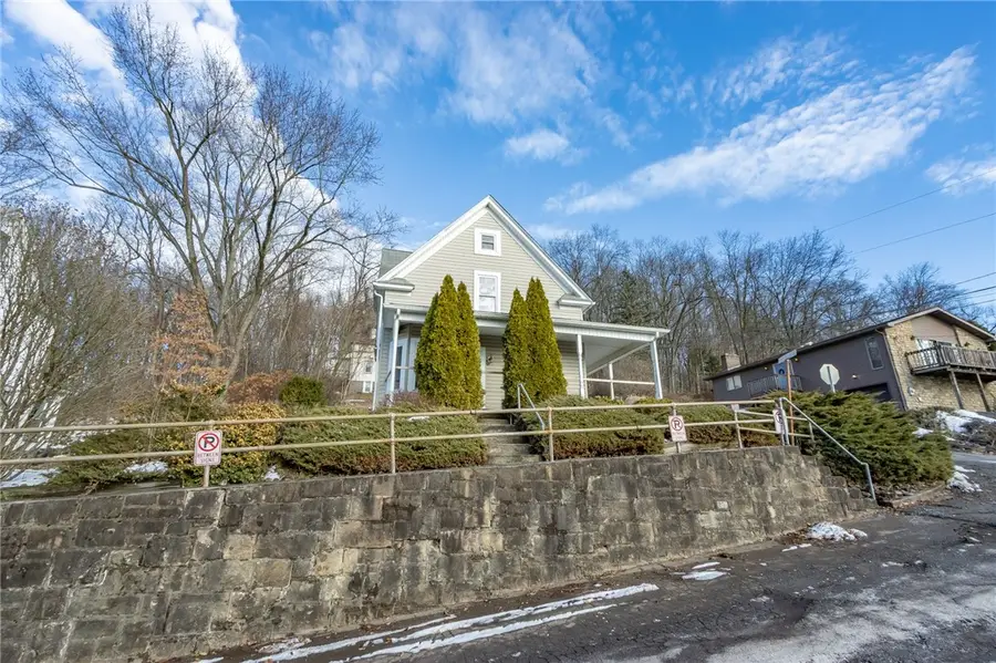 400 W Fulton St, Butler, PA 16001 - #3