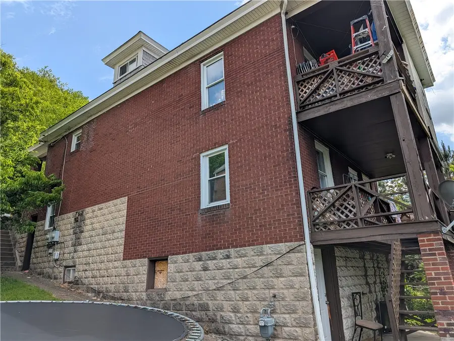 825 Benwood Ave, McKees Rocks, PA 15136 - #3