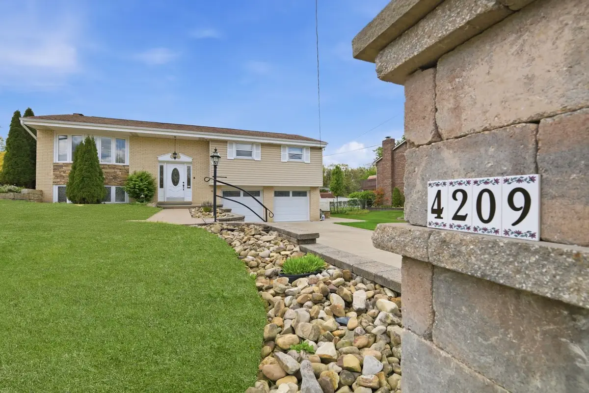 4209 Frederick Drive, New Kensington, PA 15068 - #1