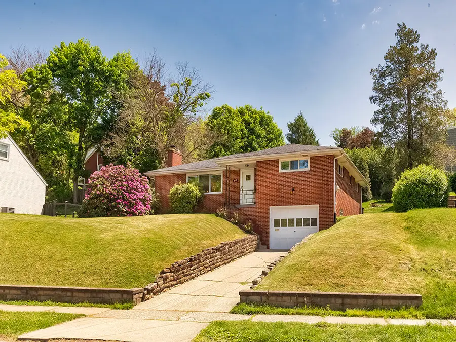 832 5th Street, Oakmont, PA 15139 - #2