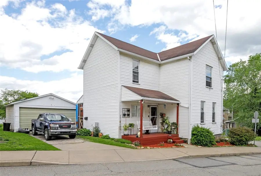 112 W Fayette St, Connellsville, PA 15425 - #2