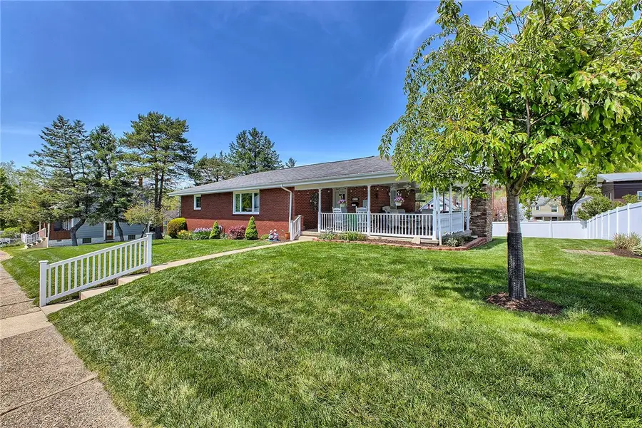 90 Penn Avenue, Irwin, PA 15642 - #2