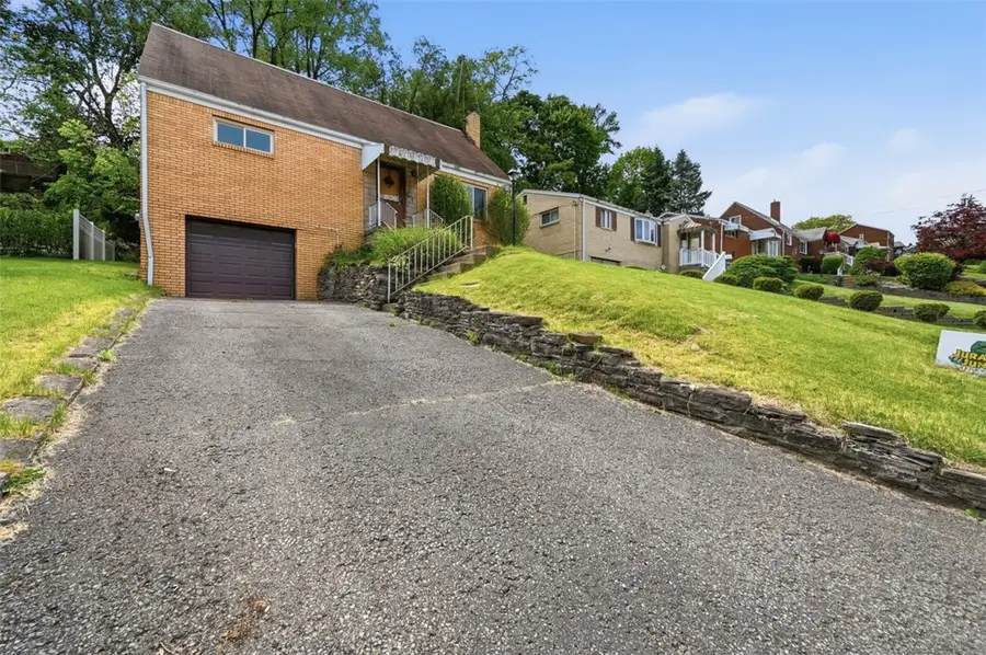 328 Ruthwood Ave, Pittsburgh, PA 15227 - #2