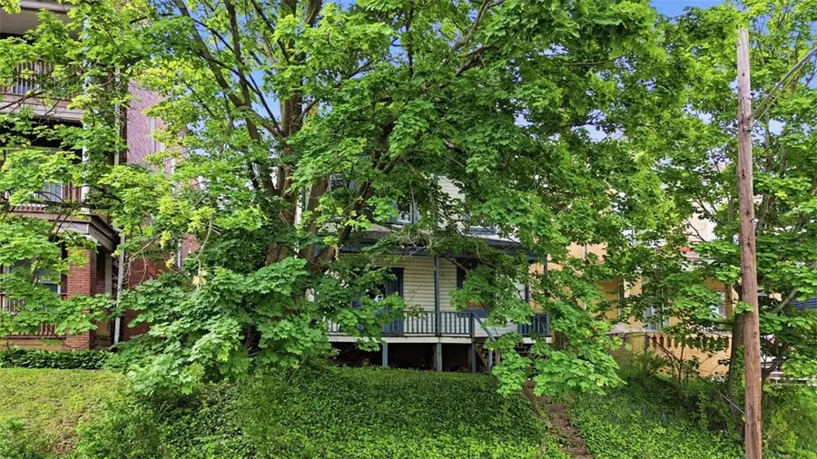 538 E 9th Ave, Homestead, PA 15120 - #3