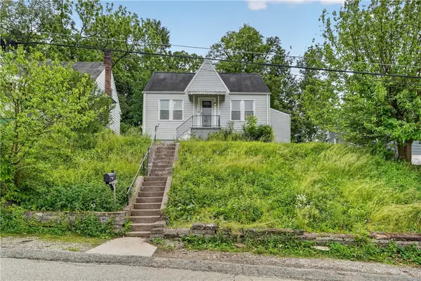 612 Hazel St, West Mifflin, PA 15122