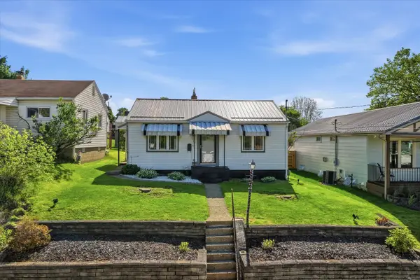 444 Bechman Street, Springdale, PA 15144