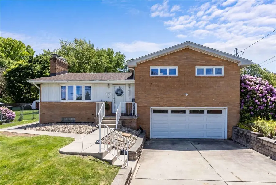 103 Manchester Dr, Irwin, PA 15642 - #2