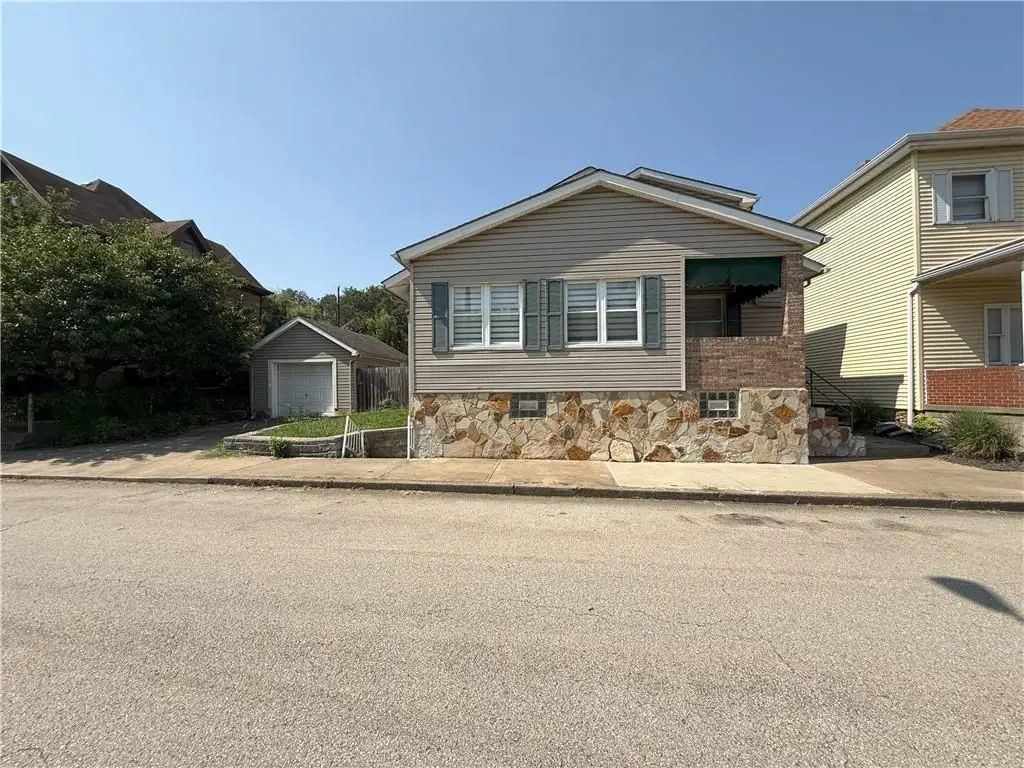 606 N Railroad St, Penn, PA 15675 - #1