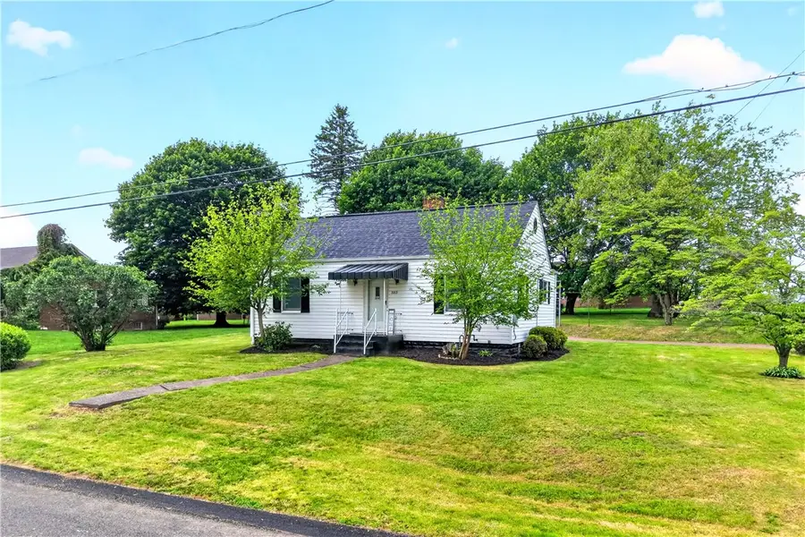 3213 Harding Ave, Aliquippa, PA 15001 - #3