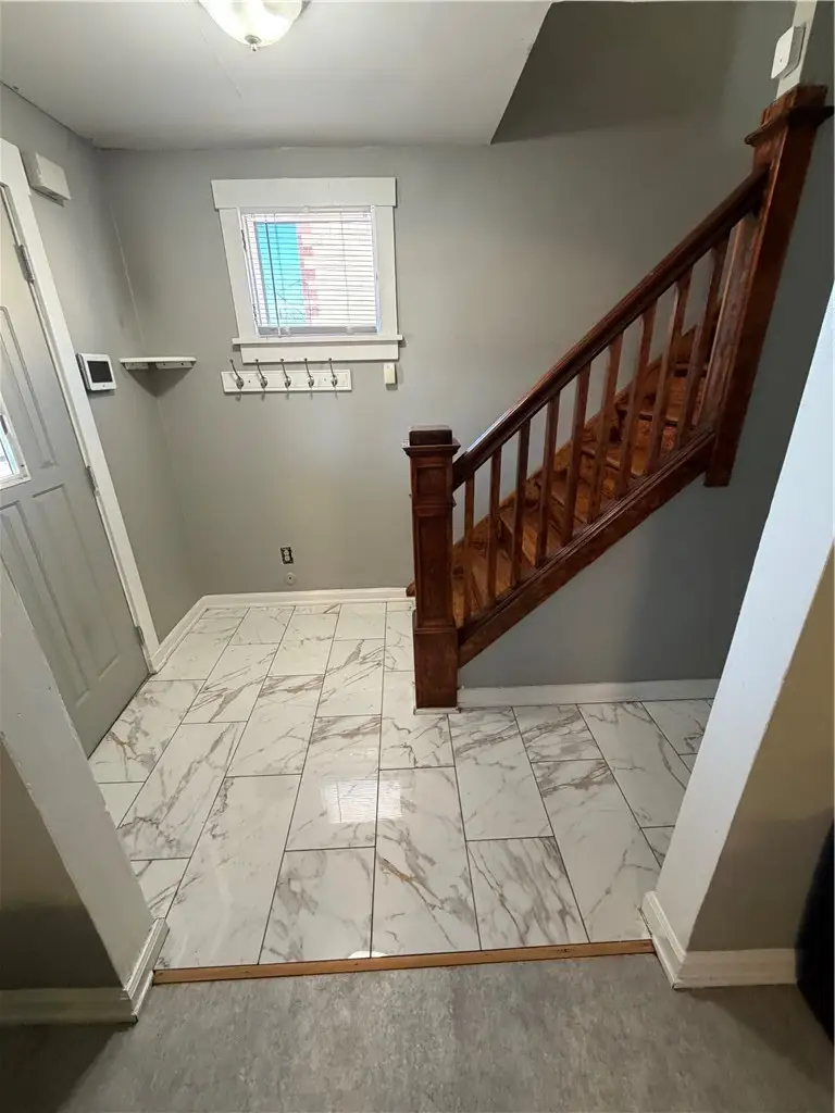 640 W 7th Avenue, West Homestead, PA 15120 - #3