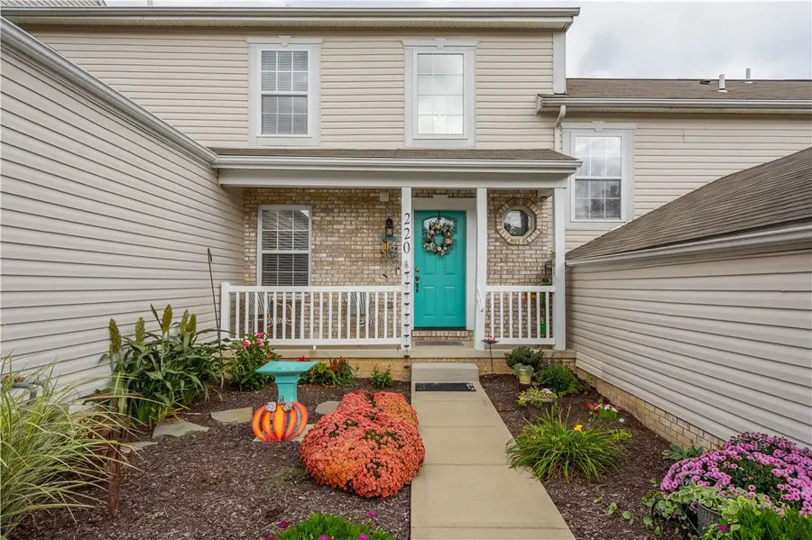220 Brae Glen Dr, Canonsburg, PA 15317 - #3
