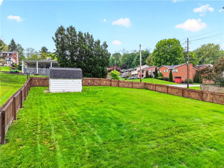 701 Locust St., Greensburg, PA 15601 - #3
